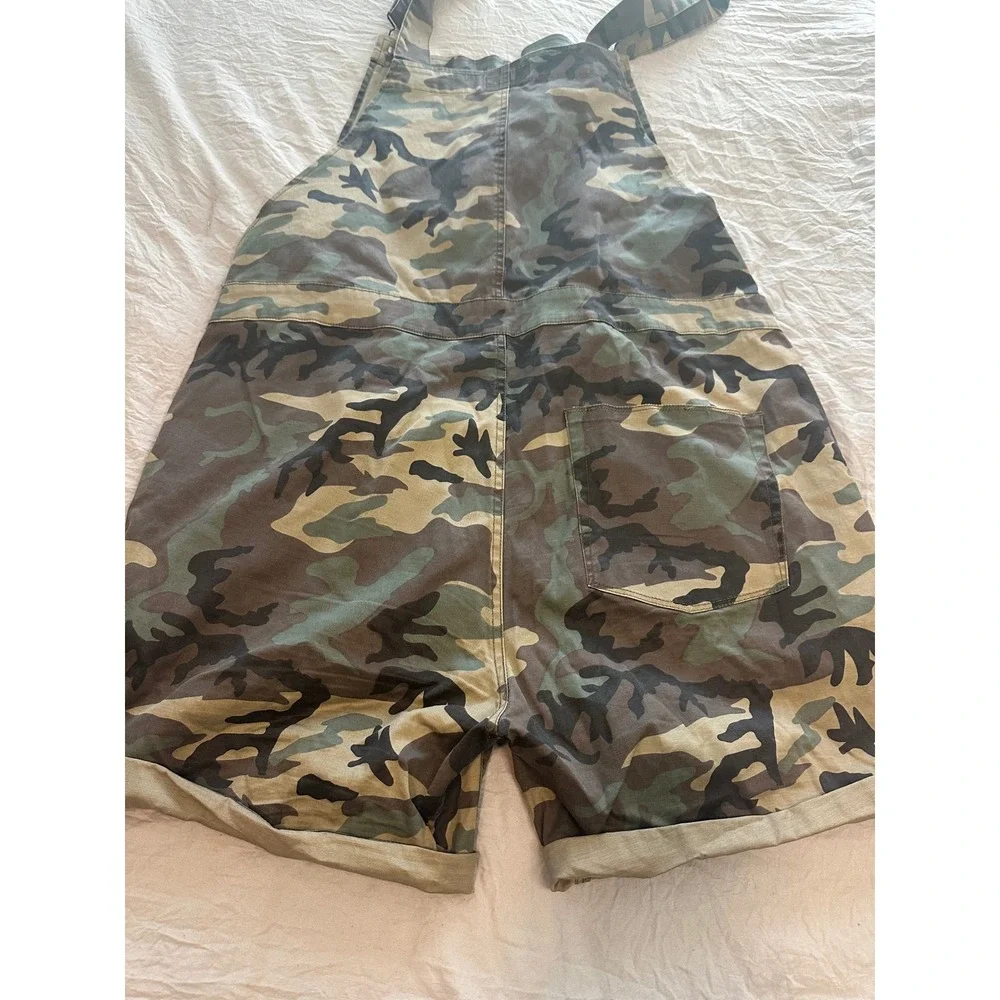 ASOS unisex Camo Print Short Dungarees Overalls Green Camouflage W38 XXL